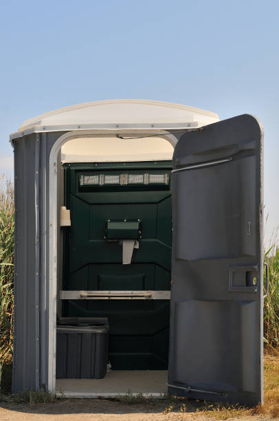 Best Affordable portable toilet rental  in St Jaco, IL